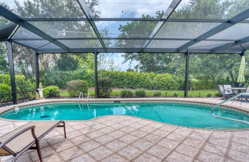 Palm River Estates House | 3 Bed Private Pool Home - Palm River Naples