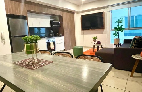 Guadalajara Apartment | 3 Bed sheets with pool and Gym in "Uno Urban Life