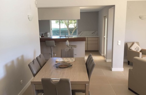Olhos D'Agua Villa | 3 bed Villa with Private Pool and Gardens- sleeps 6/8. 5min stroll to village.