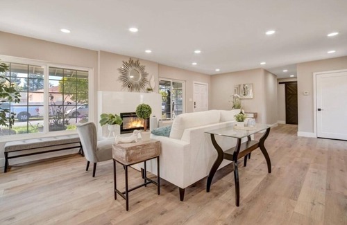 Concord House | 3 Bedroom 1.5 Bath House close to Downtown Concord/Walnut Creek