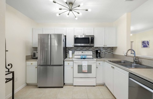 Beachwalk Isles Condo | 3-bedroom, 2-bath condo in Fort Myers close to the beaches