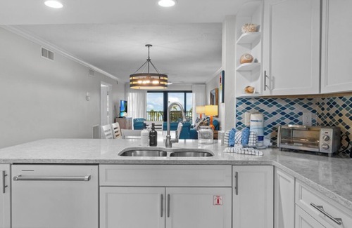 Sanibel Condo | 3 bedroom, 2 bath Condo at Pointe Santo With Beautiful Beach Views!