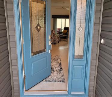 Leesburg House | 3 Bedroom 2 Bath Designer