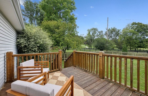 Franklin House | 3-bedroom, 2 bathroom house, dog friendly, pool with AC and WiFi in Franklin