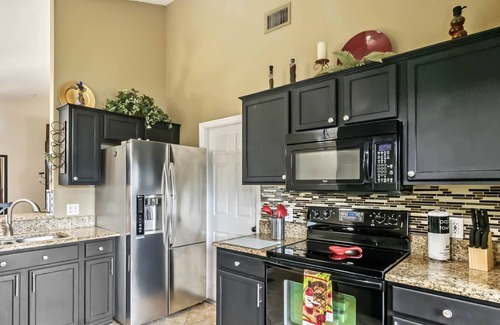 Bridgewater Crossing House | 3 Bedroom/ 2 Bathroom Bridgewater Crossing (142 HL)