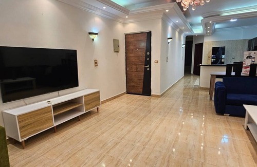 Sakkala Apartment | 3-bedroom apartment beach front with sea view in charming Hurghada with AC,WiFi