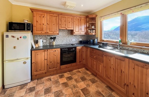 West Laroch Cottage | 3 bedroom accommodation in North Ballachulish
