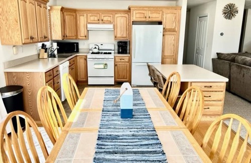 Beach Haven Gardens House | 3 bedroom accommodation in Beach Haven Gardens