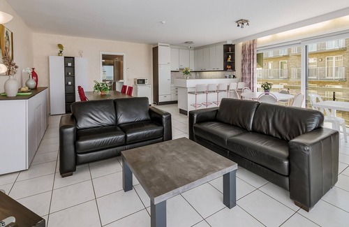 Sint-Idesbald Apartment | 3 bedroom accommodation in Sint Idesbald