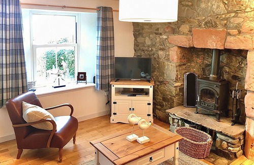 Catacol Cottage | 3 bedroom accommodation in Catacol, near Lochranza