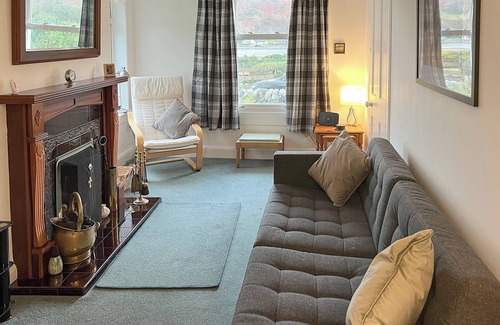 Lochranza Cottage | 3 bedroom accommodation in Lochranza, Isle of Arran