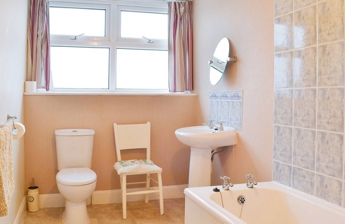 Calder Bridge Cottage | 3 bedroom accommodation in Seascale, near Eskdale