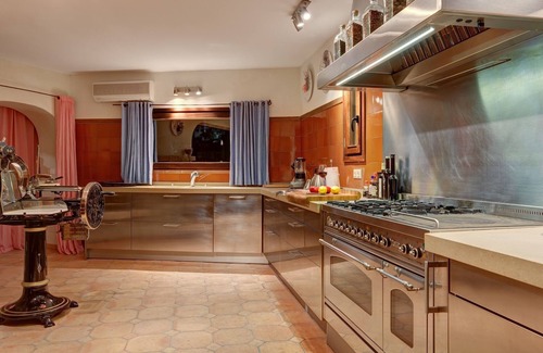 Villajoyosa Villa | 3 bedroom accommodation in Villajoyosa