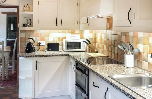 Hope Cottage | 3 bedroom accommodation in Hope, near Castleton