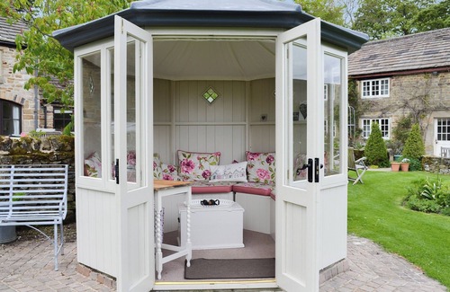 Hope Cottage | 3 bedroom accommodation in Hope, near Castleton