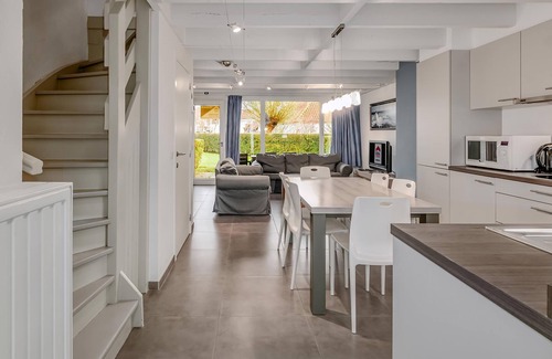 Nieuwpoort Cottage | 3 bedroom accommodation in Nieuwpoort
