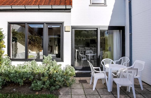 Nieuwpoort Cottage | 3 bedroom accommodation in Nieuwpoort