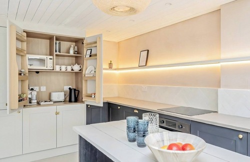 West Wittering Cottage | 3 bedroom accommodation in West Wittering, near Chichester