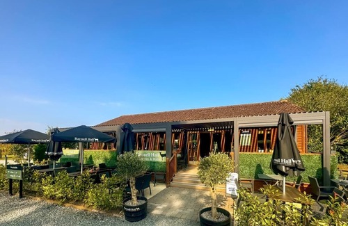 Raywell Ski Chalet | 3 bedroom accommodation in Raywell, Beverley