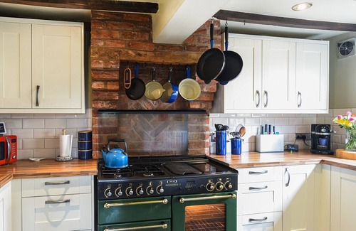 Shrewsbury Cottage | 3 bedroom accommodation in Shrewsbury