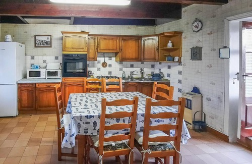 Plouigneau House | 3 bedroom accommodation in Plouigneau