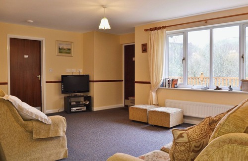 Welshpool Cottage | 3 bedroom accommodation in Llanfair Caereinion, near Welshpool