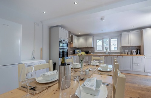 New Quay Cottage | 3 bedroom accommodation in New Quay