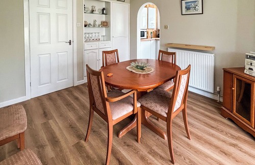 Weymouth Apartment | 3 bedroom accommodation in Weymouth