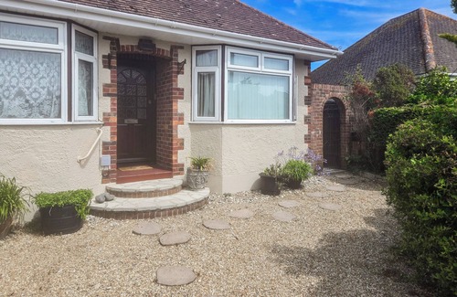 Weymouth Apartment | 3 bedroom accommodation in Weymouth