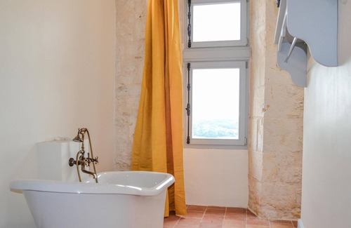 Lauzerte House | 3 bedroom accommodation in Lauzerte