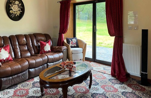 Arrochar Cottage | 3 bedroom accommodation in Ardlui, near Balloch