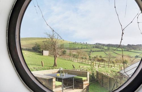 Mary Tavy Cottage | 3 bedroom accommodation in Horndon