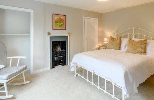 Coltishall Cottage | 3 bedroom accommodation in Coltishall, near Wroxham