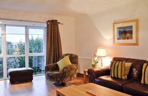 Rothesay Cottage | 3 bedroom accommodation in Rothesay, Isle of Bute