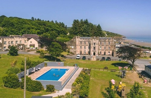 Amroth Apartment | 3 bedroom accommodation in Amroth