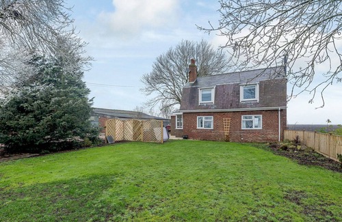 Boston Cottage | 3 bedroom accommodation in Wrangle, near Boston