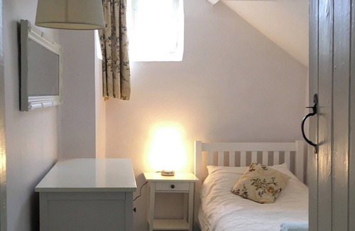 Bourton Cottage | 3 bedroom accommodation in Icomb, near Stow-on-the-Wold