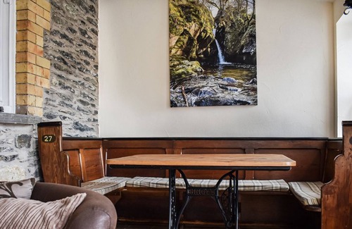 Corwen Cottage | 3 bedroom accommodation in Cynwyd, near Corwen