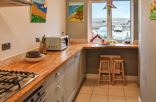 Hopton Cottage | 3 bedroom accommodation in Gorleston-on-Sea, near Great Yarmouth