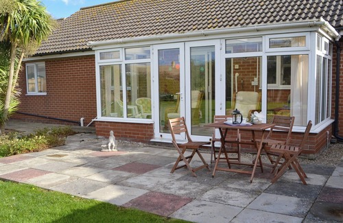 Walcott Cottage | 3 bedroom accommodation in Walcott, near North Walsham
