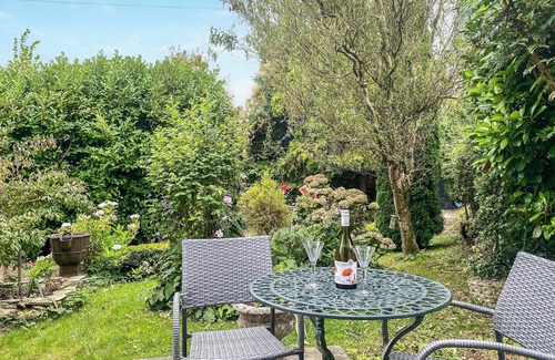 Nunney Cottage | 3 bedroom accommodation in Gare Hill, near Frome