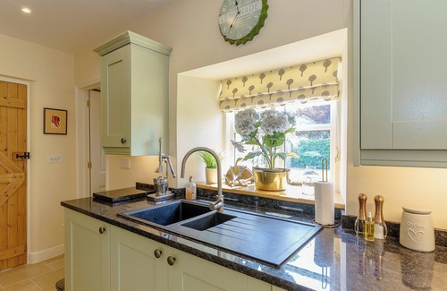 Stroud Cottage | 3 bedroom accommodation in Bisley, near Stroud