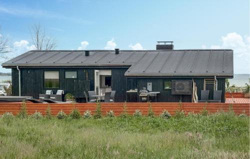 Grønninghoved Strand House | 3 Bedroom Amazing Home In Sjølund