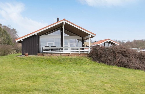 Lihme House | 3 bedroom amazing home in Spøttrup