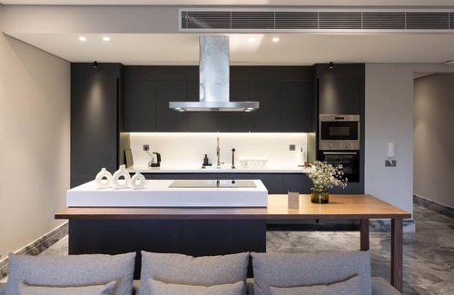 New Cairo House | 3-Bedroom Apart with Garden Views & Balcony SF