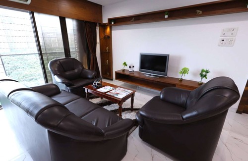 Government Colony Apartment | 3 Bedroom Apartment (Gagal Home)