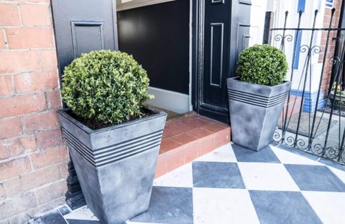 York Apartment | 3 bedroom apartment in central York