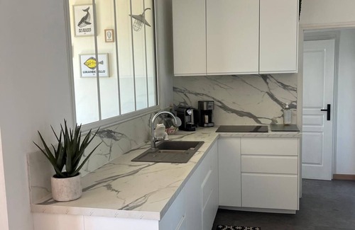 Montpellier Apartment | 3 Bedroom Apartment in Sète
