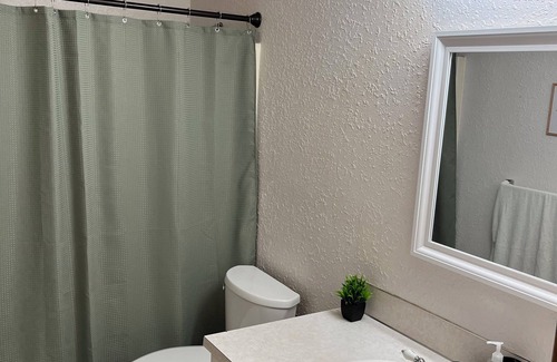 Bonney Lake Apartment | 3-bedroom apartment in fabulous Bonney Lake with WiFi, AC. Enjoy