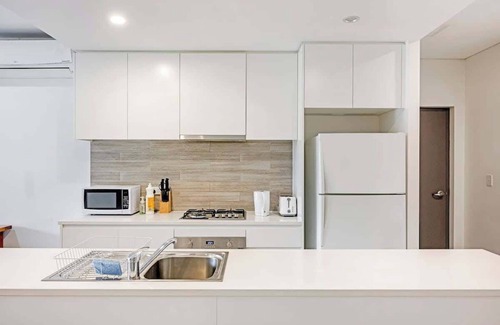 Homebush Apartment | 3 bedroom apt close to Sydney Olympic park